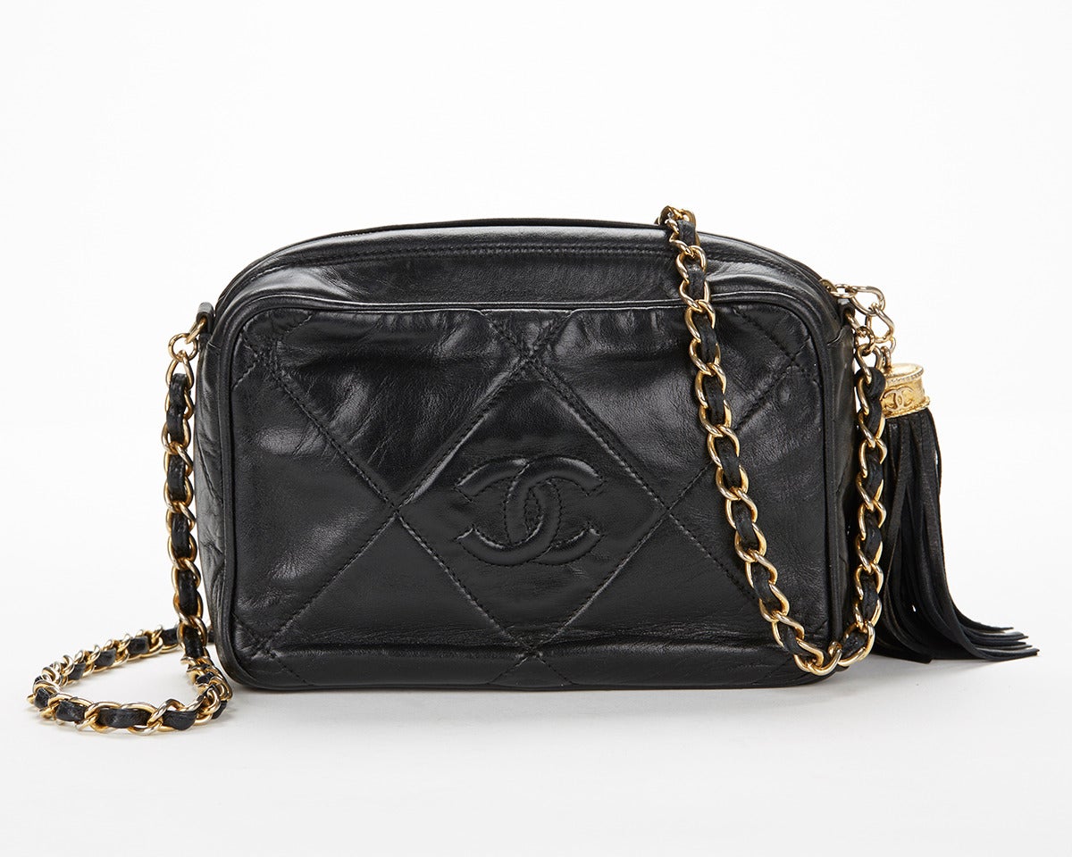 This Chanel Camera Bag is in good pre-owned condition. This Chanel handbag has been fully inspected in house. Our authenticators and restoration team check all handbags, this ensures they are treated and restored when necessary with the utmost care