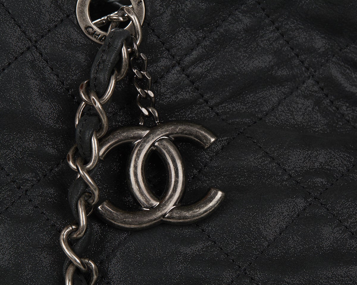 Chanel Black Glazed Quilted Calfskin Large Charm Tote Bag 3