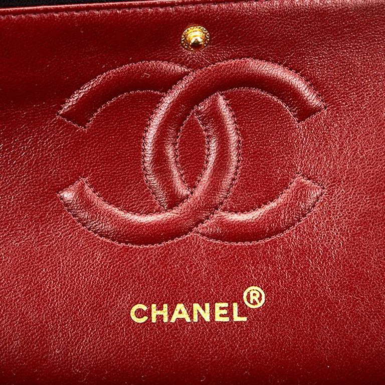 1980s Chanel Chevron Quilted Lambskin Vintage Medium Classic Double