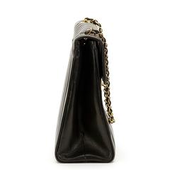 1990er Jahre Chanel schwarz vertikale gesteppte Lammfell Vintage Maxi Jumbo XXL Flap Bag