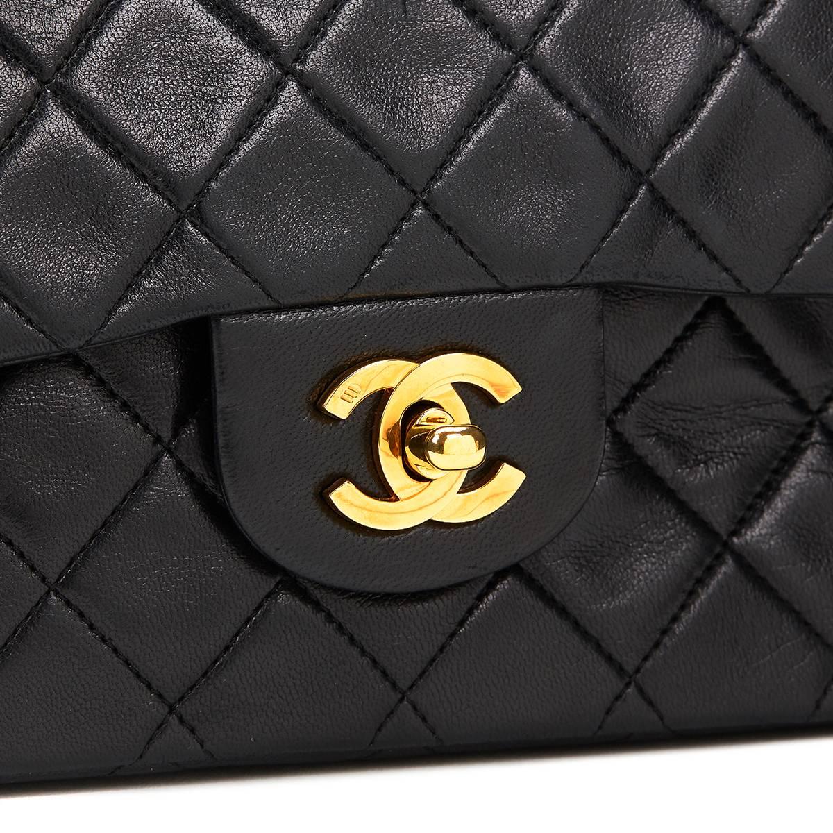 Chanel Black Quilted Lambskin Vintage Small Classic Double Flap Bag 1990s  5
