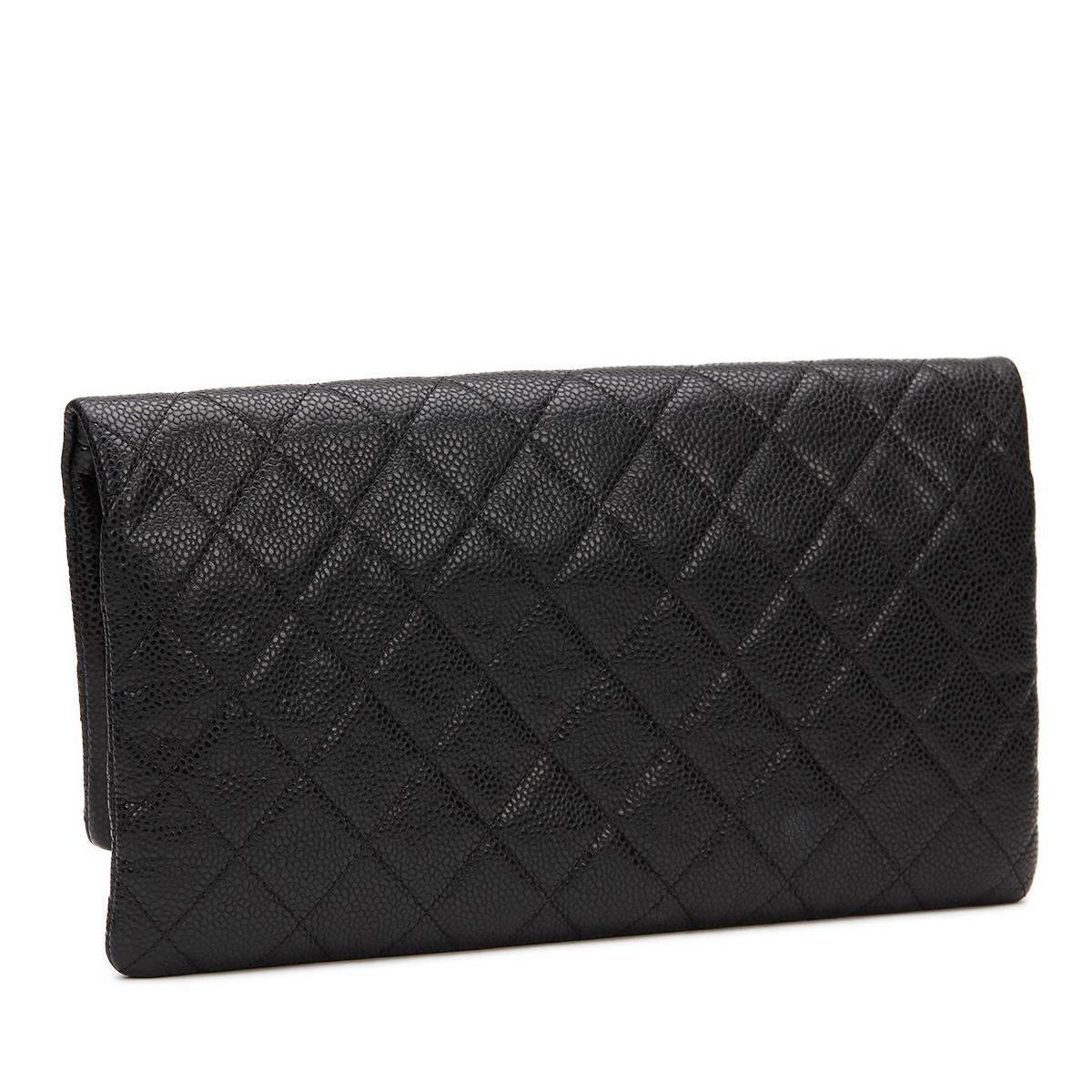 2015 Chanel Black Quilted Caviar Leather Beauty CC Foldover Clutch In Excellent Condition In Bishop's Stortford, Hertfordshire