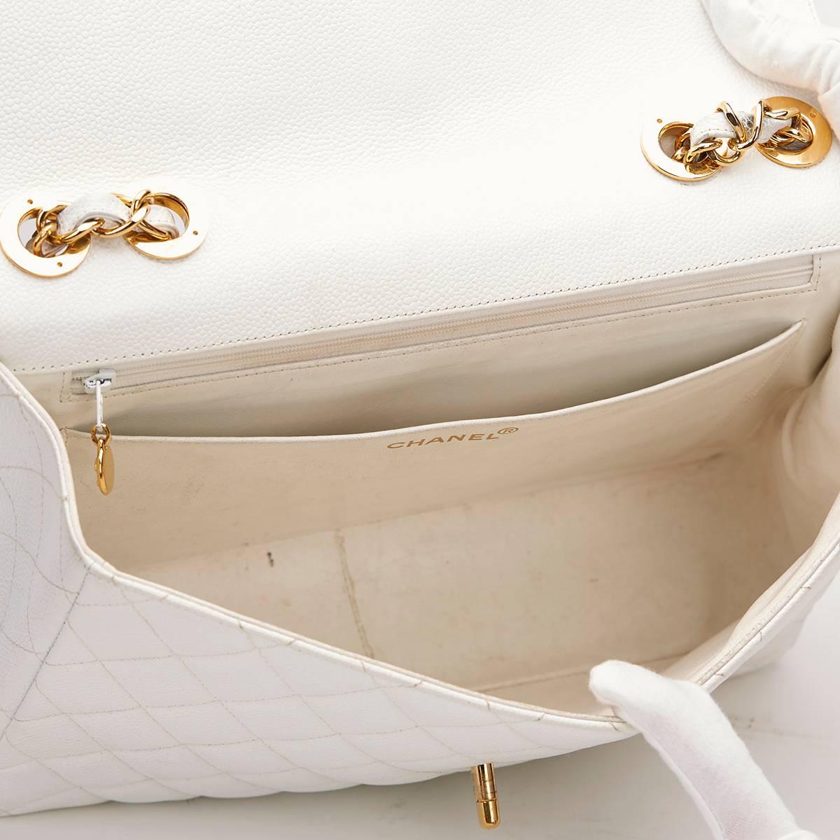 1990s Chanel White Quilted Caviar Leather Vintage Jumbo Flap Bag 2