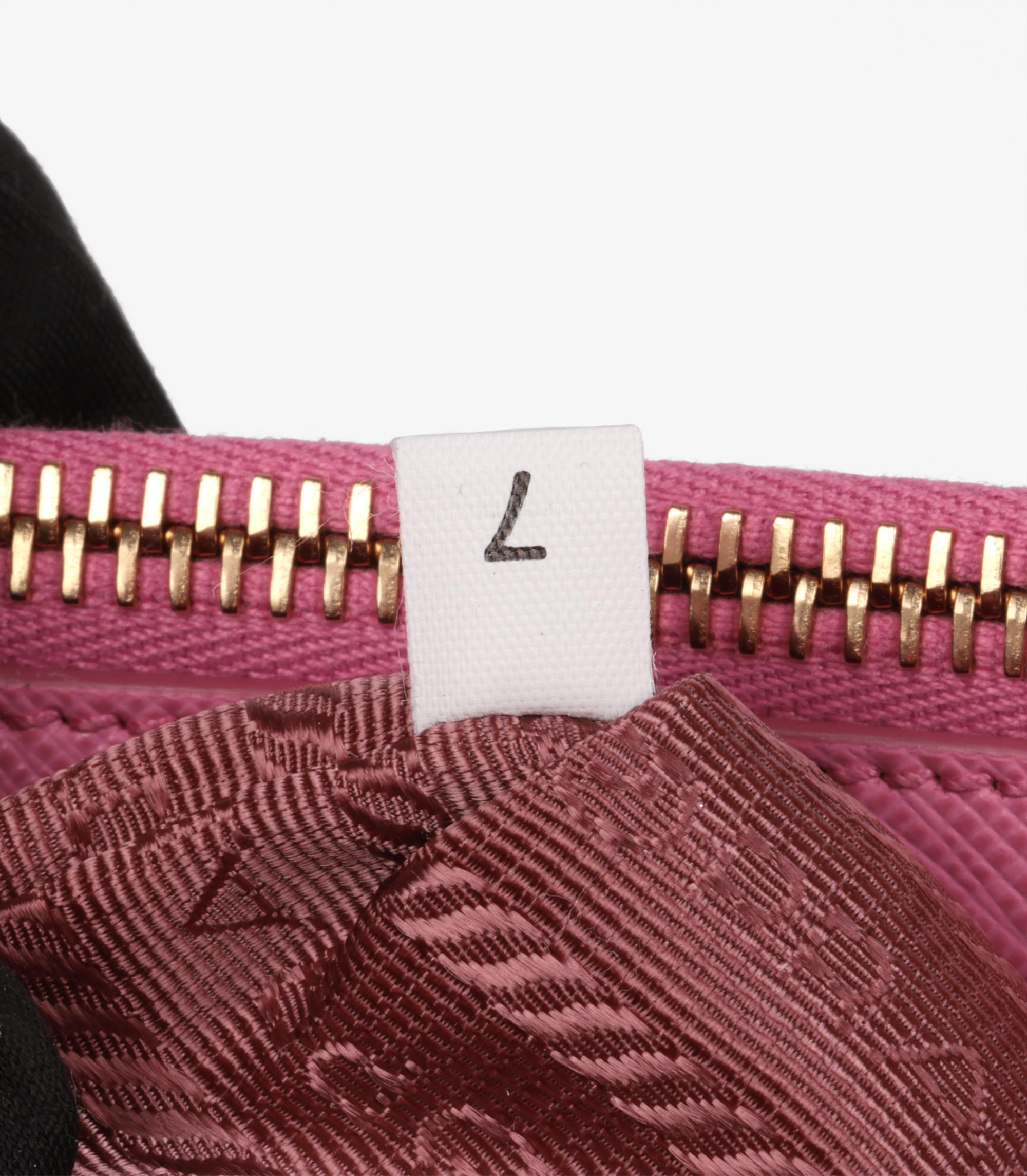 Prada Fourre-tout Galleria en cuir Saffiano Lux de grande taille en vente 4
