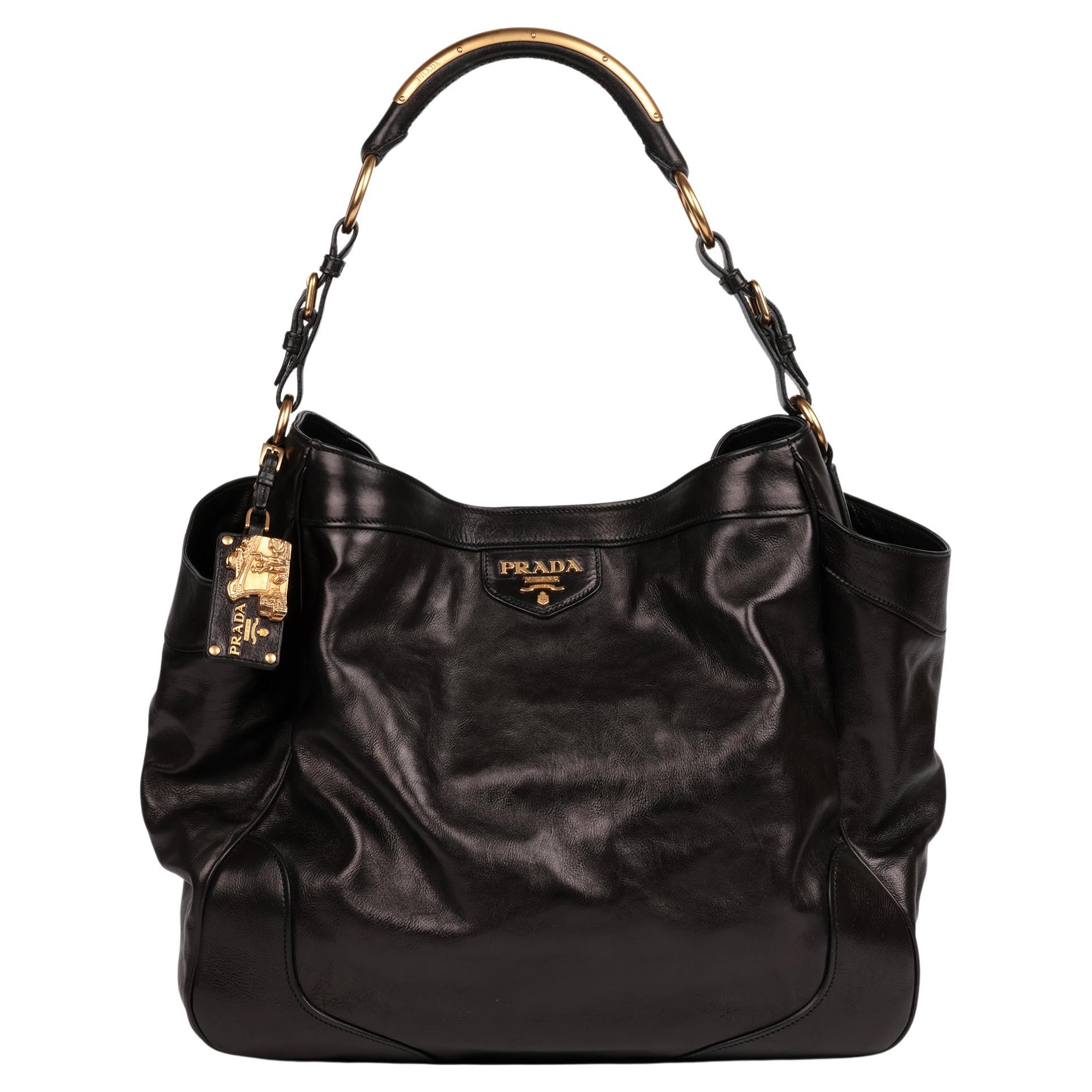 Borsa Hobo grande in pelle di vitello di Prada, nero Vitello Daino in vendita
