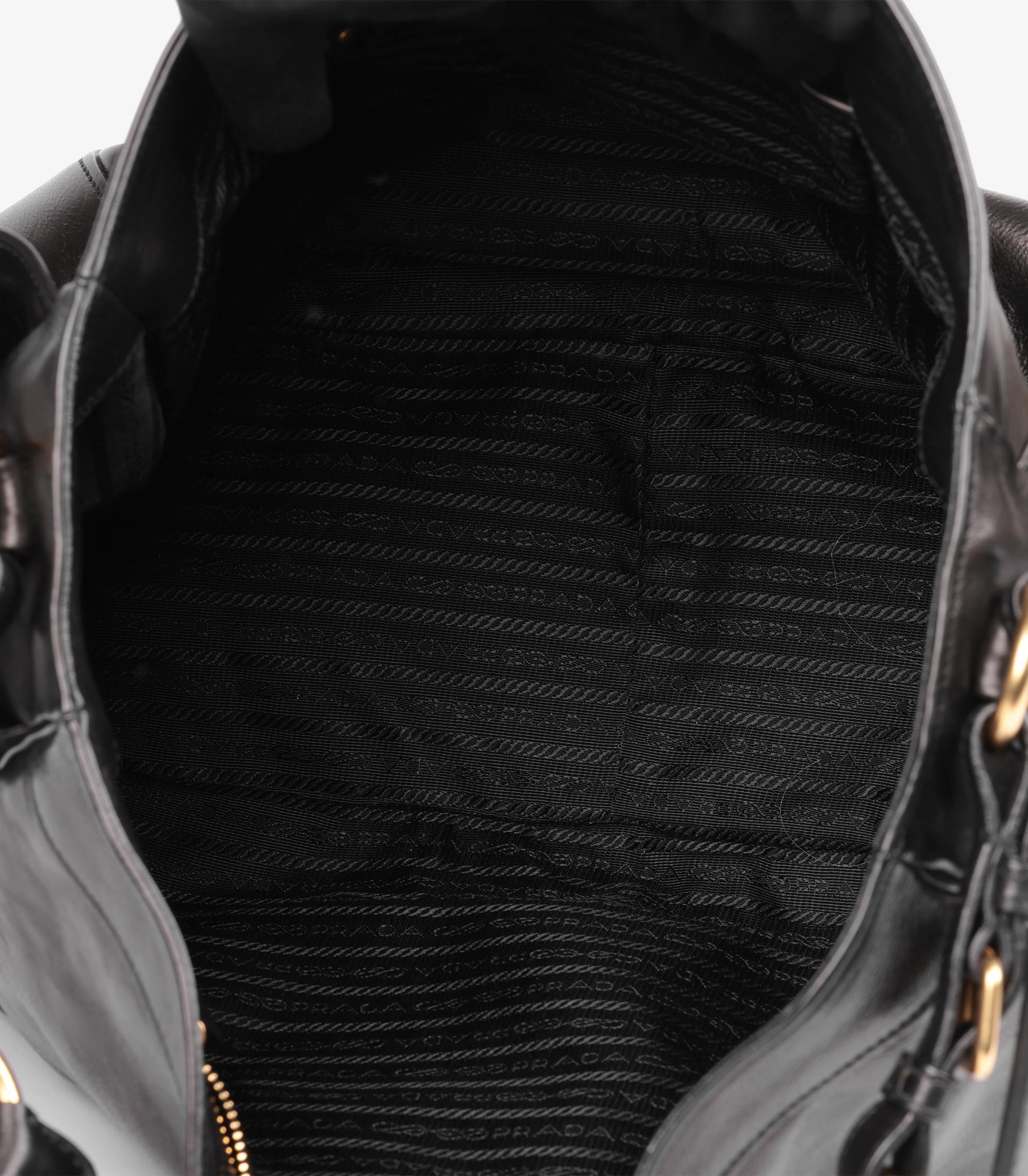 Borsa Hobo grande in pelle di vitello di Prada, nero Vitello Daino in vendita 3