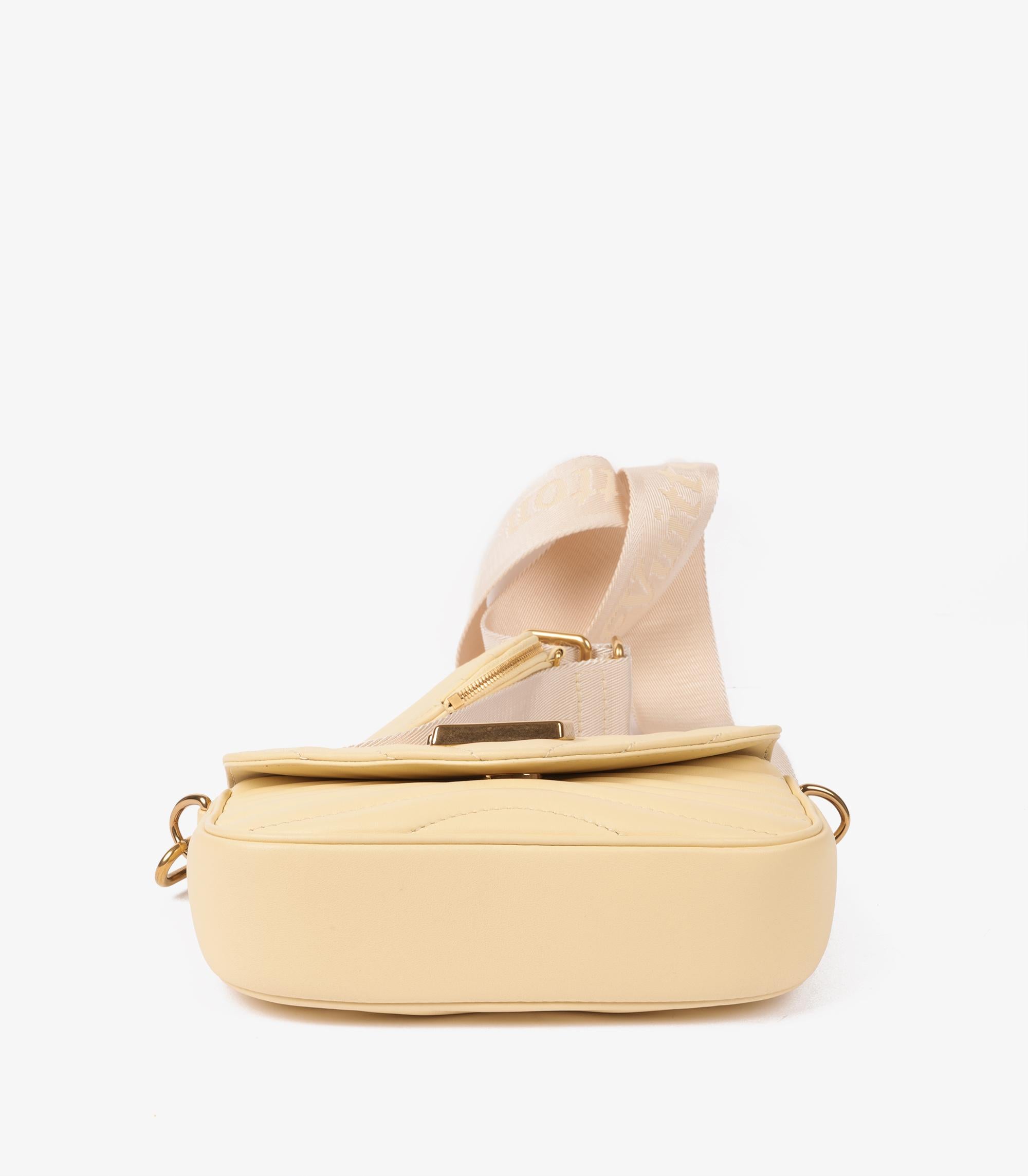 Louis Vuitton Bananengelbe gesteppte Kalbsleder New Wave Multi-Pochette aus Kalbsleder im Angebot 1