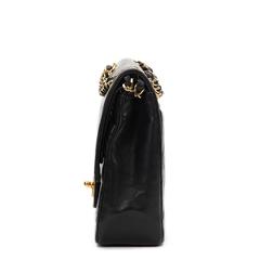 1980s Chanel Black Quilted Lambskin Vintage Medium Classic Double Flap Bag