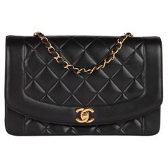 Sac Diana classique Chanel 1992, taille moyenne, en cuir d'agneau matelassé noir, modèle vintage à rabat unique