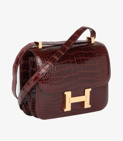 Hermès Constance 24 aus glänzendem Bordeaux-farbigem Mississippiensis-Alligatorleder