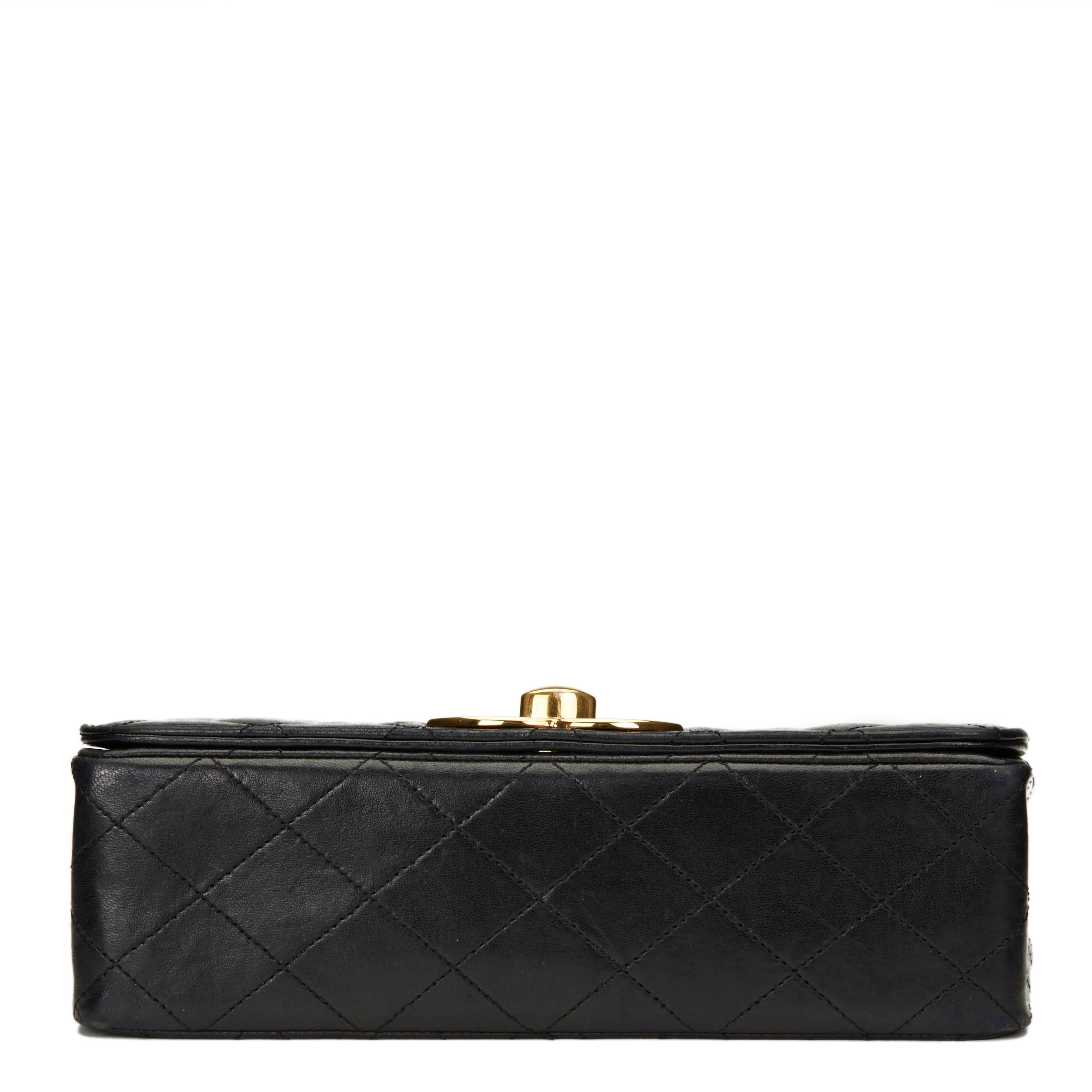 1980s Chanel Black Quilted Lambskin Vintage Classic Single Flap Bag In Good Condition In Bishop's Stortford, Hertfordshire