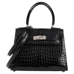 Hermès 2001 Black Shiny Porosus Crocodile Leather Vintage Kelly 20cm Sellier