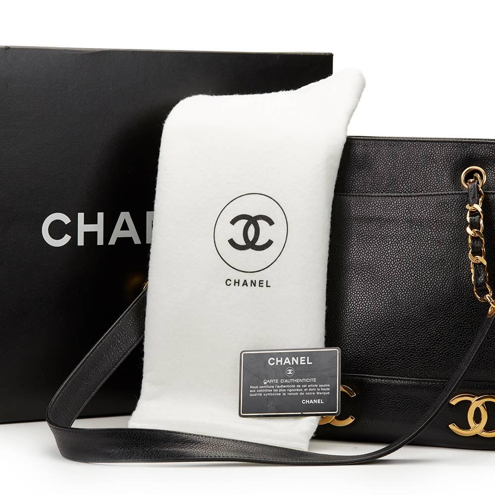 1995 Chanel Black Caviar Leather Vintage Logo Trim Shoulder Bag 5