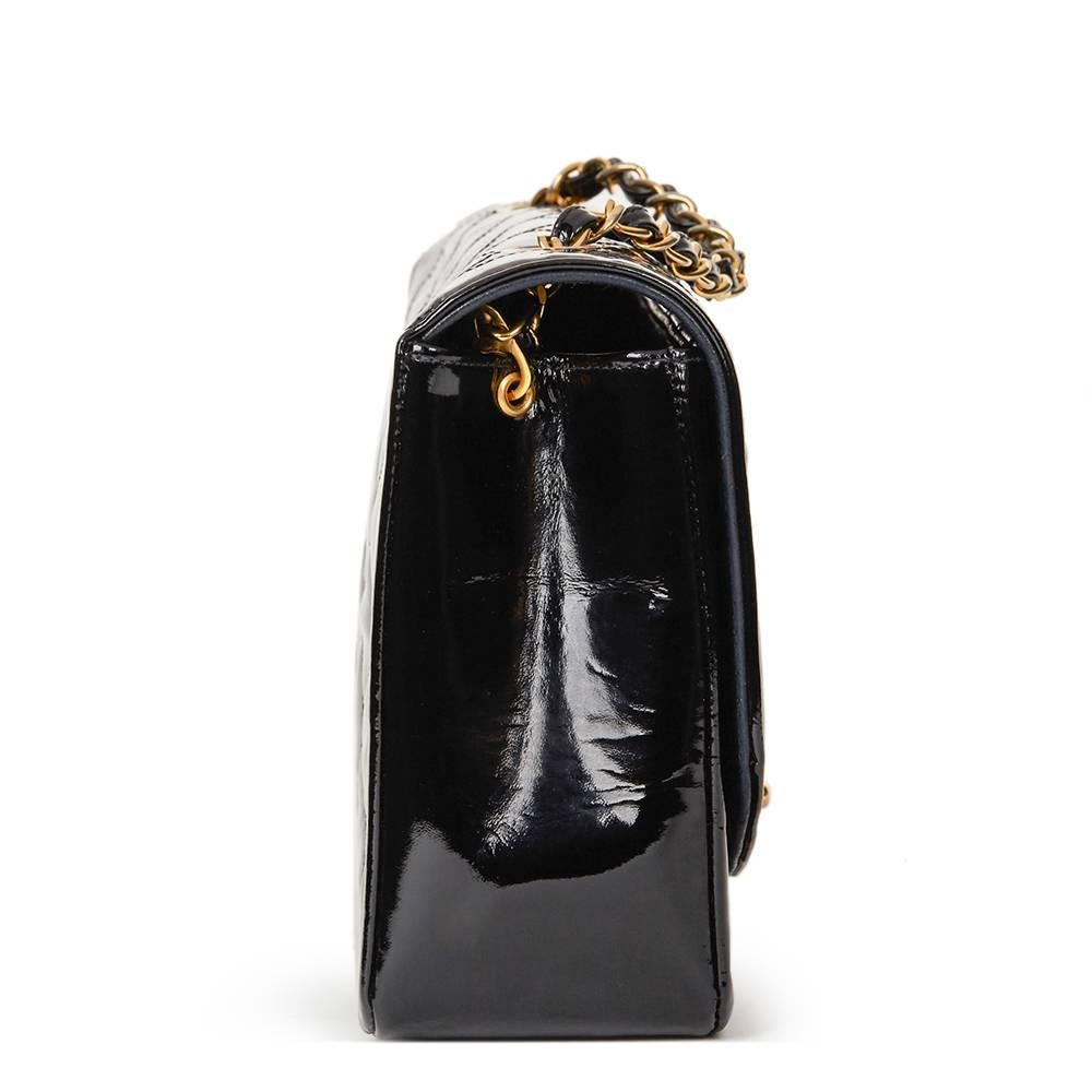 1990s Chanel Black Quilted Patent Leather Vintage Medium Diana Flap Bag In Excellent Condition In Bishop's Stortford, Hertfordshire