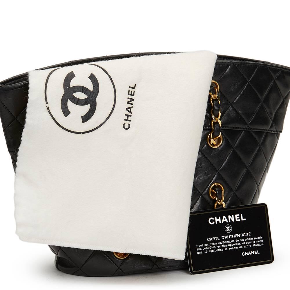 1990 Chanel Black Quilted Lambskin Vintage Bucket Bag 6