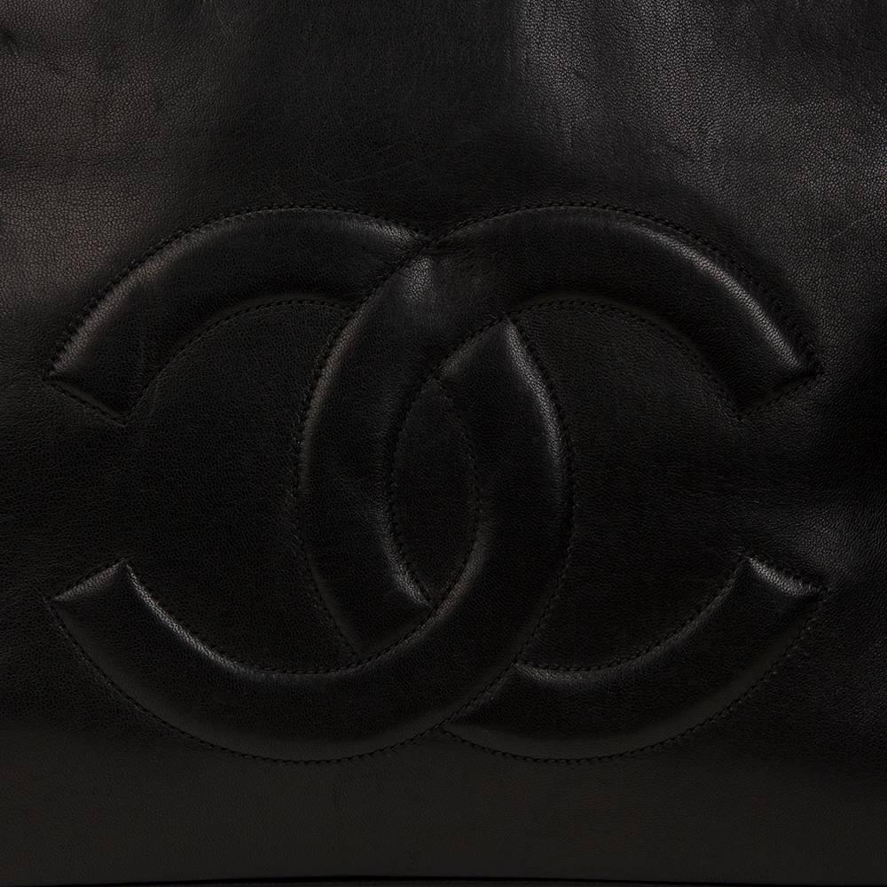 1990s Chanel Black Lambskin Leather Vintage Timeless Shoulder Bag 5