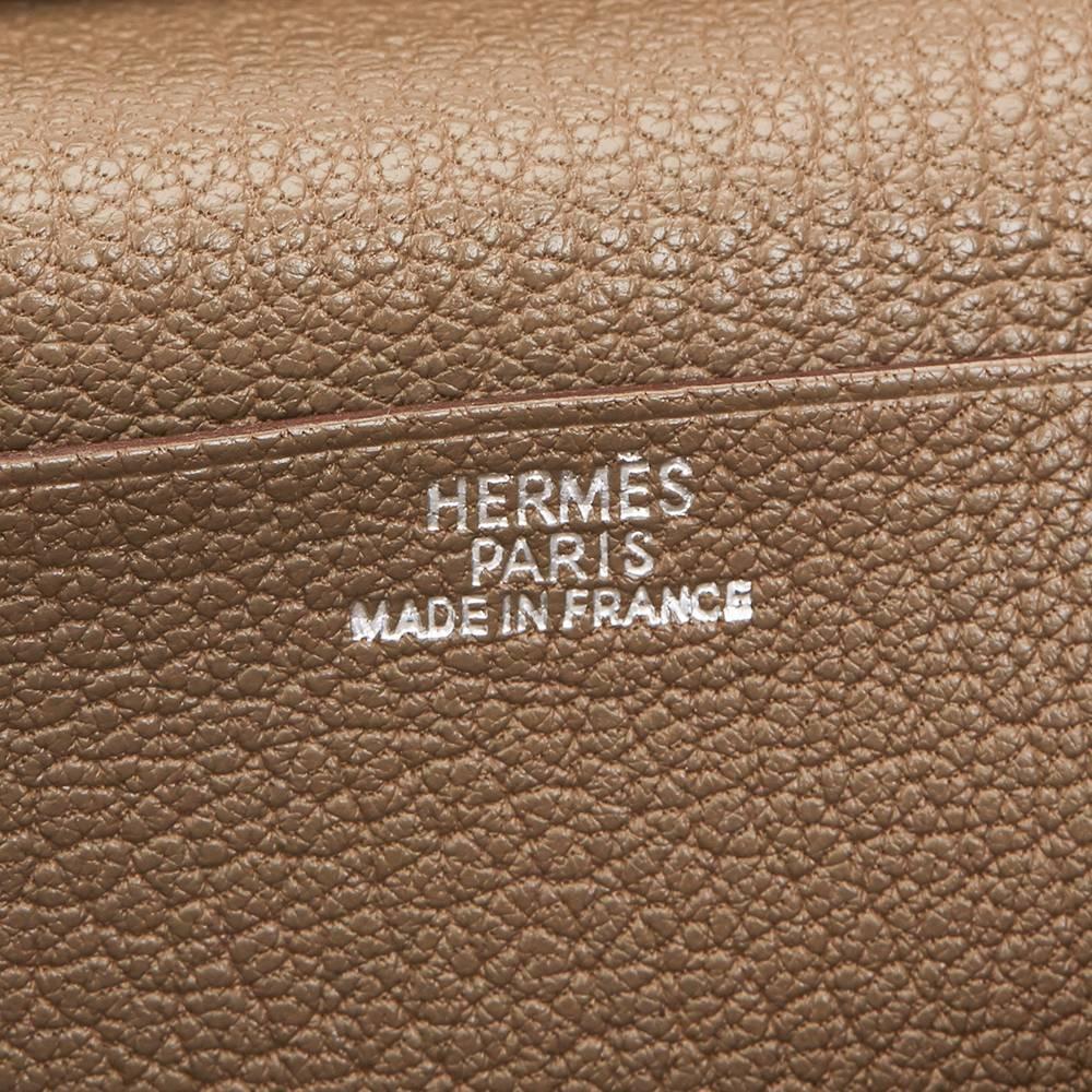 2009 Hermes Etoupe Chevre Mysore Leather Bearn Wallet 4