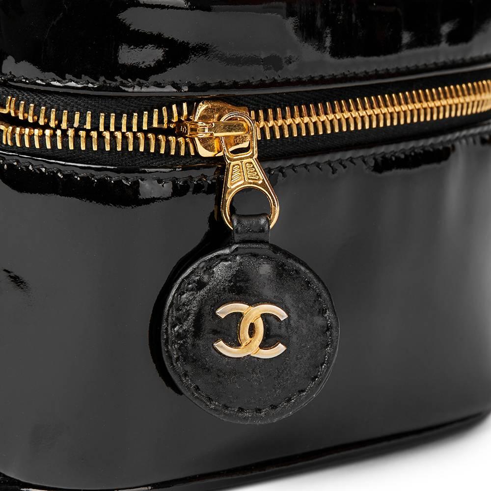 1996 Chanel Black Patent Leather Vintage Vanity Case 2