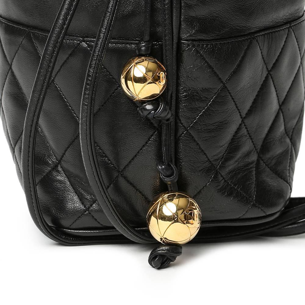 1991 Chanel Black Quilted Lambskin Vintage Bucket Bag In Excellent Condition In Bishop's Stortford, Hertfordshire
