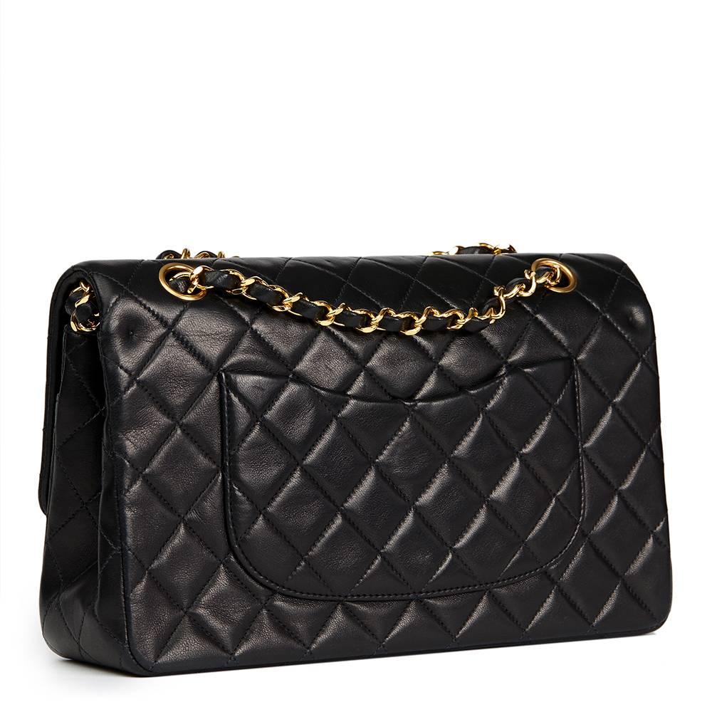 Chanel Black Quilted Lambskin Vintage Medium Classic Double Flap In Excellent Condition In Bishop's Stortford, Hertfordshire