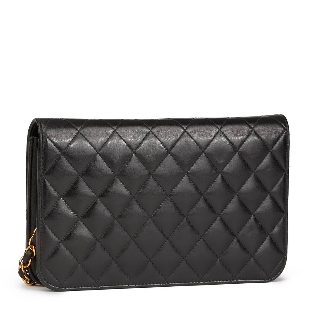 Black Quilted Lambskin Vintage Classic Single Flap Bag  In Excellent Condition In Bishop's Stortford, Hertfordshire