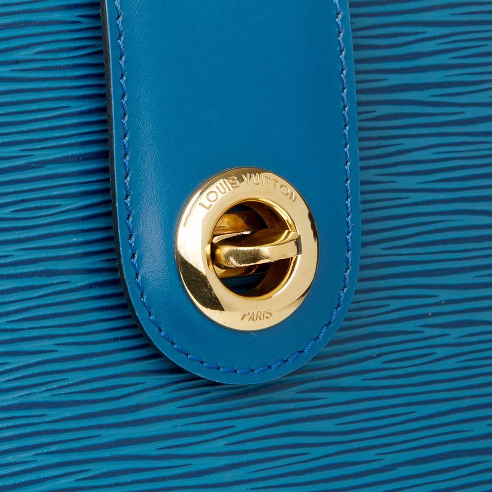 Women's Louis Vuitton Blue Epi Leather Vintage Cluny