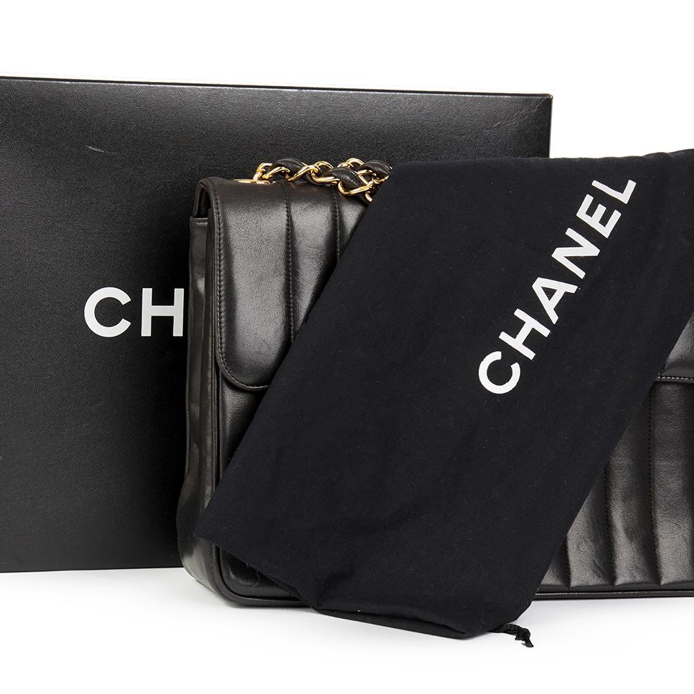 1994 Chanel Schwarz Vertikal gesteppt Lammfell Vintage Jumbo XL Klappe Tasche 5