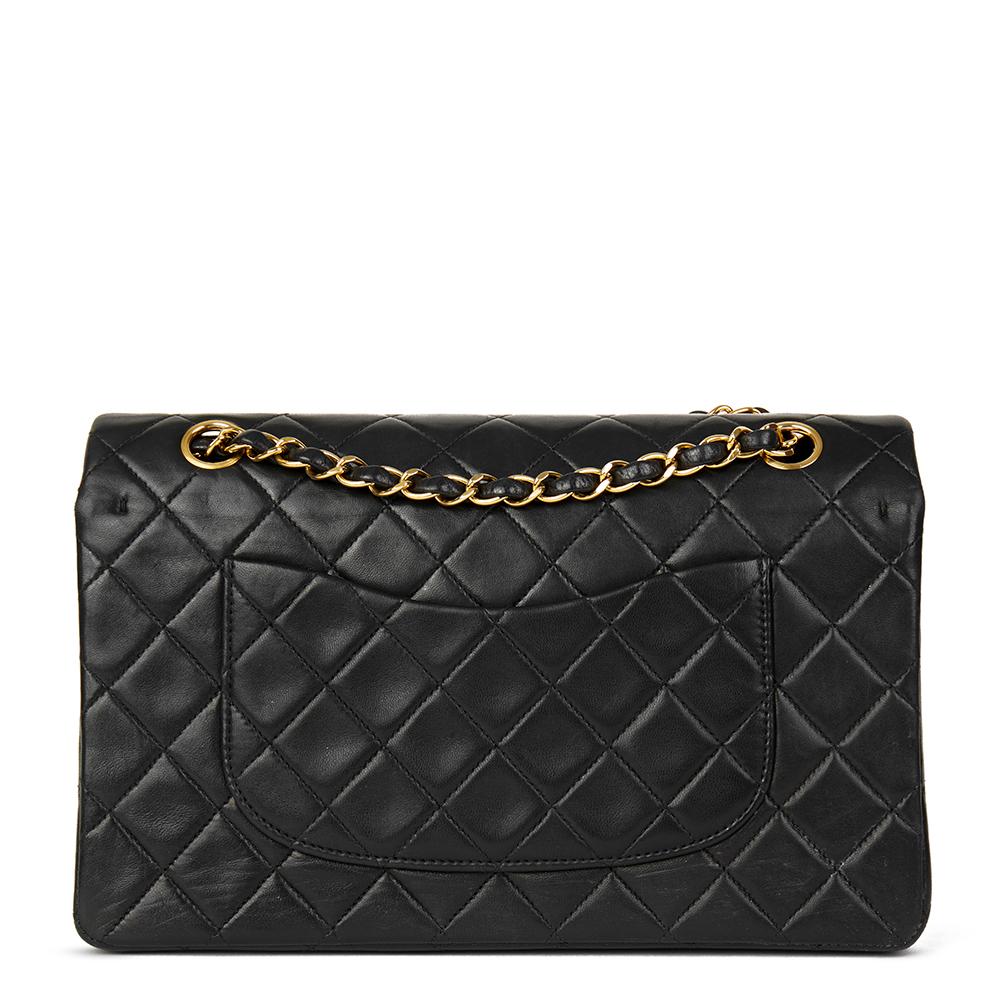 1992 Chanel Black Quilted Lambskin Vintage Medium Classic Double Flap Bag  In Good Condition In Bishop's Stortford, Hertfordshire
