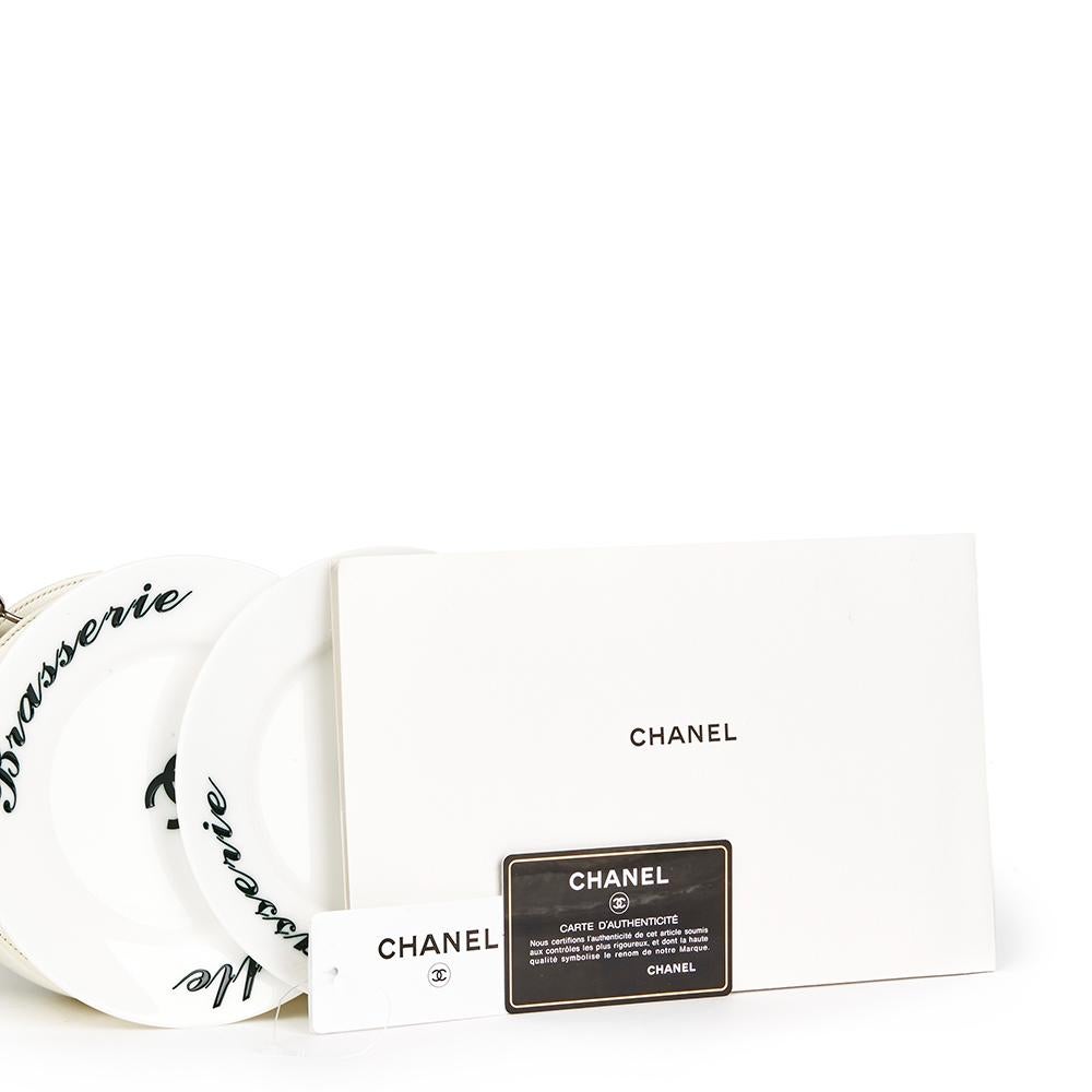 2015 Chanel White Calfskin Leather & Plexiglass Brasserie Gabrielle Plate Clutch 3