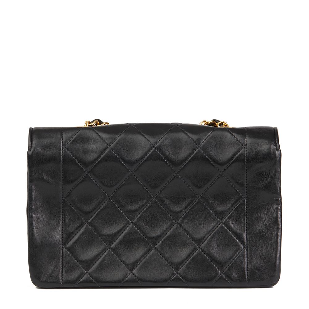 Women's 1990s Chanel Black Quilted Lambskin Vintage Small Diana Classic Single Flap Bag