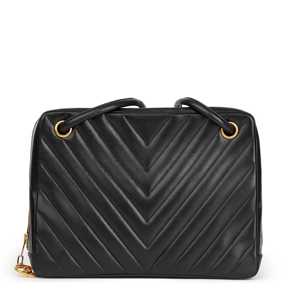 Women's 1990s Chanel Black Chevron Quilted Lambskin Vintage Timeless Shoulder Bag