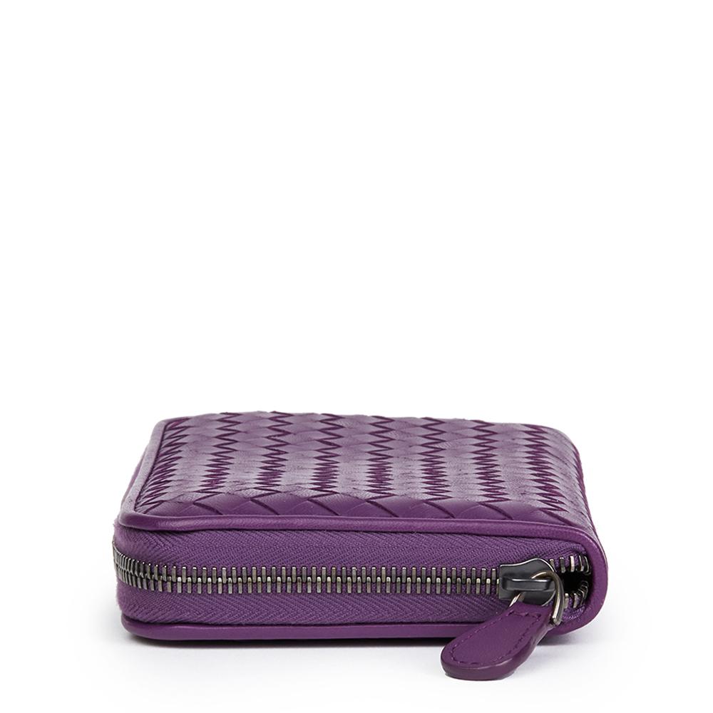 BOTTEGA VENETA
Corot Purple Woven Lambskin Zip Around Wallet

 Reference: HB2078
Serial Number: B0351O237L
Age (Circa): 2010
Accompanied By: Bottega Veneta Dust Bag, Box, Care Booklet
Authenticity Details: Authenticity Tag (Made in Italy)
Gender: