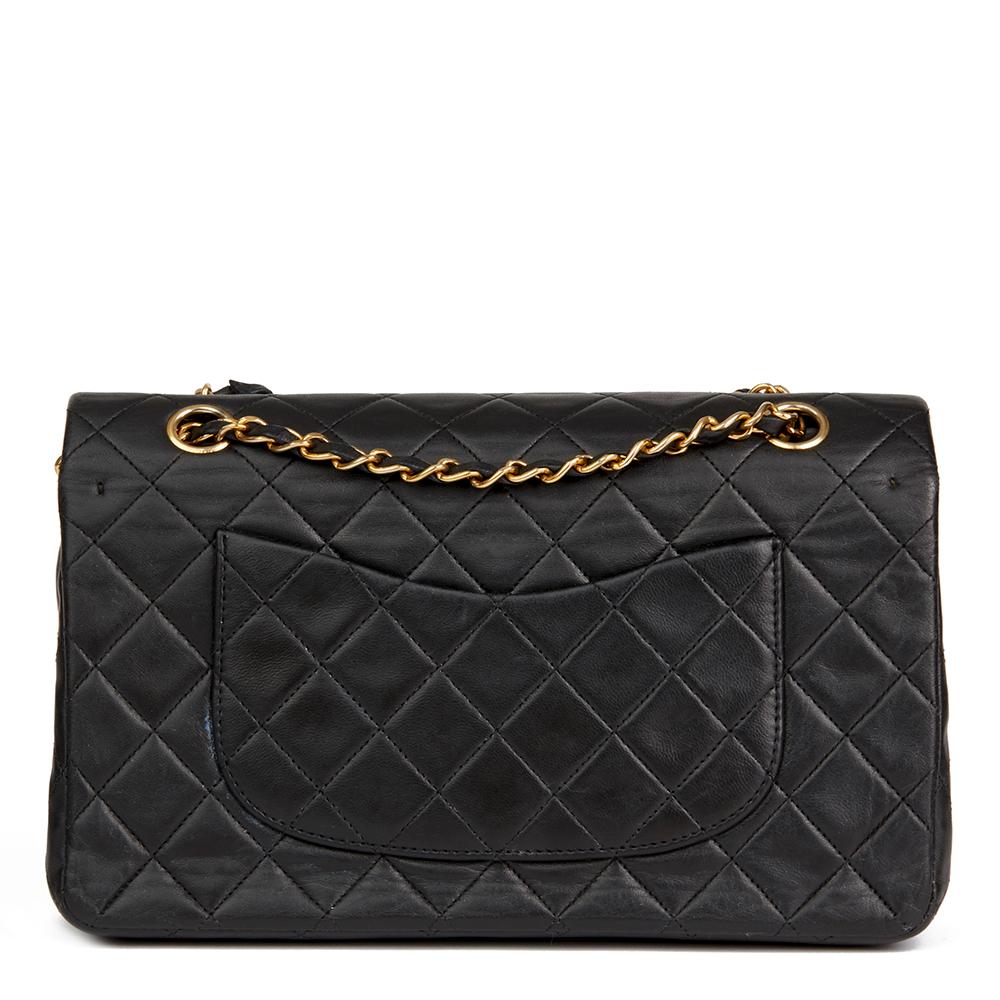 1990 Chanel Black Quilted Lambskin Vintage Medium Classic Double Flap Bag In Good Condition In Bishop's Stortford, Hertfordshire