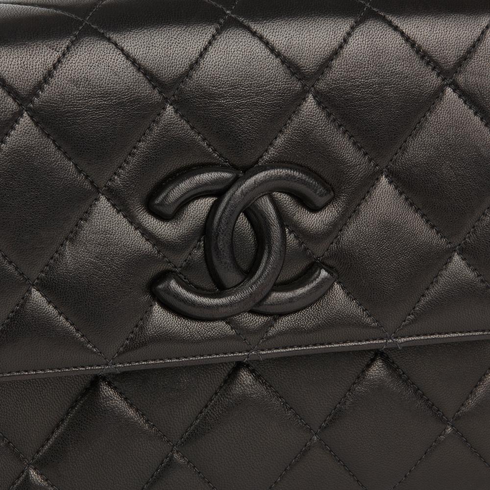 1991 Chanel Black Quilted Lambskin Vintage Leather Logo Shoulder Flap Bag 2