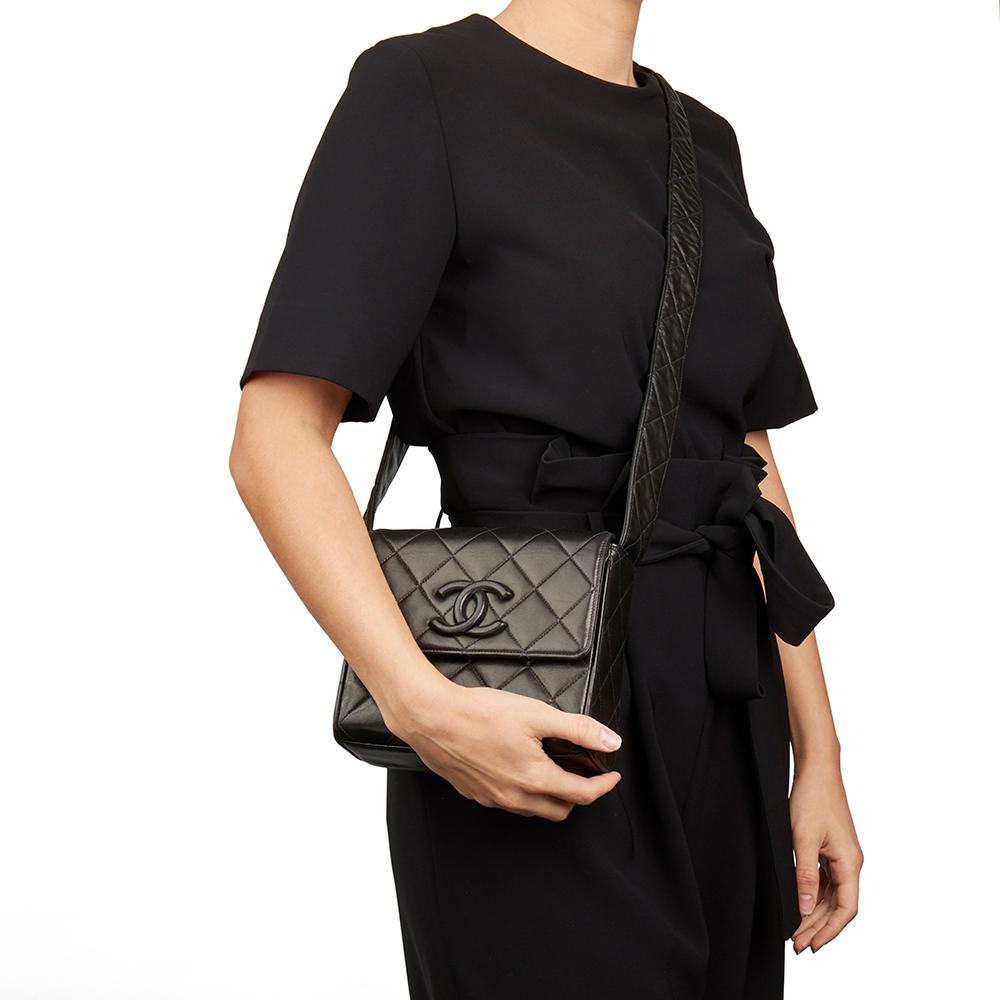 1991 Chanel Black Quilted Lambskin Vintage Leather Logo Shoulder Flap Bag 8