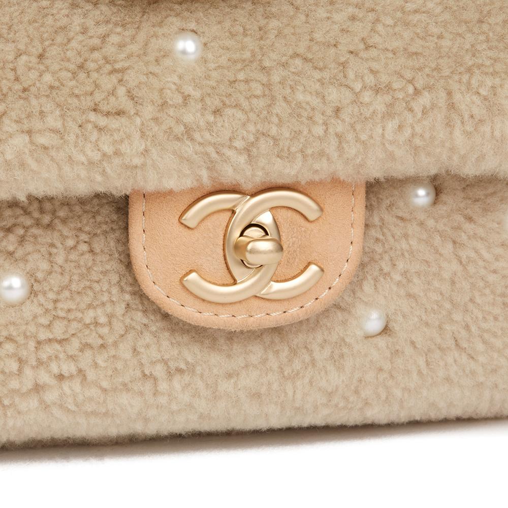 Chanel Light Beige Pearl Shearling and Lambskin Single Flap Bag, 2014  In Excellent Condition In Bishop's Stortford, Hertfordshire