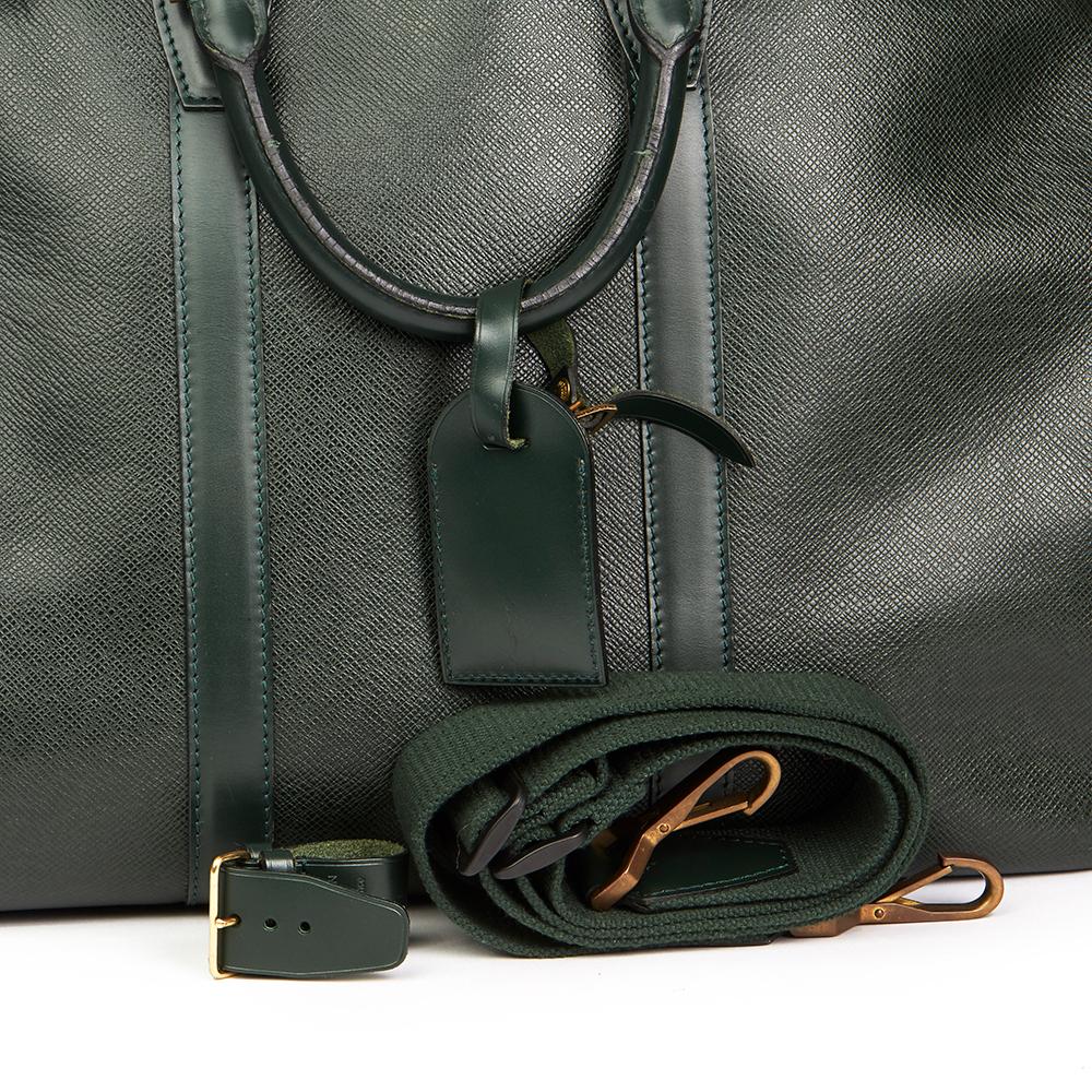 1995 Louis Vuitton Green Taiga Leather Vintage Kendall PM Bag 5