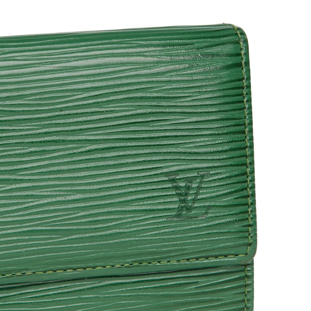 Louis Vuitton Borneo Green Epi Leather Vintage Elise Wallet, 1992  In Good Condition In Bishop's Stortford, Hertfordshire