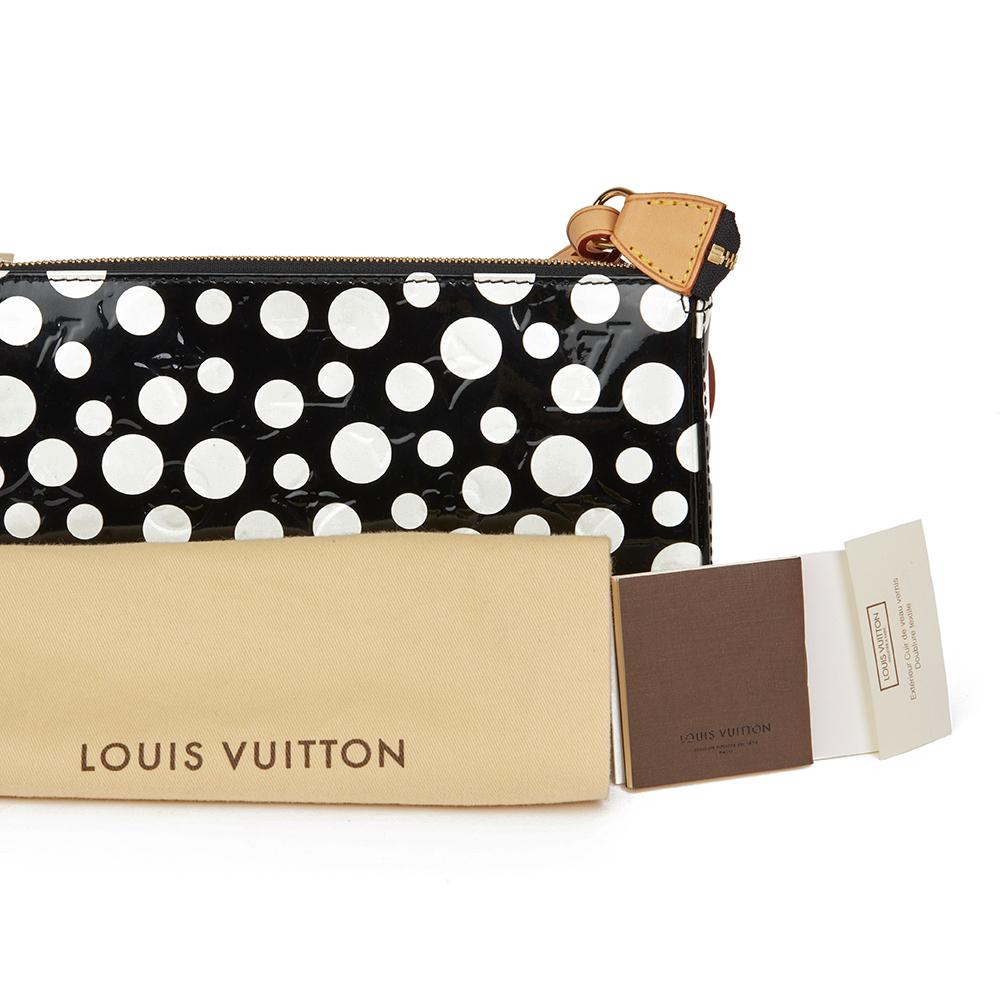 2012 Louis Vuitton Black Vernis Dots Infinity Yayoi Kusama Pochette Accessories 4