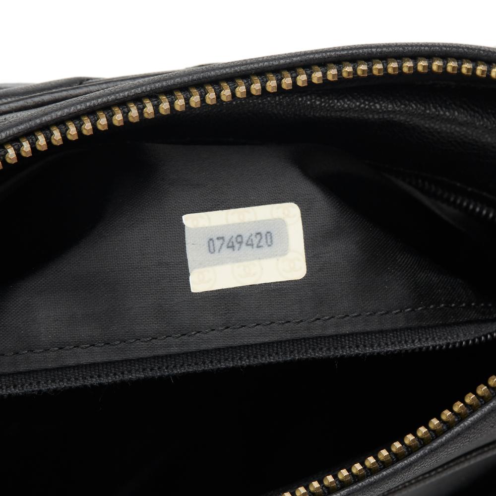 1987 Chanel Black Chevron Quilted Lambskin Vintage Timeless Fringe Camera Bag 5