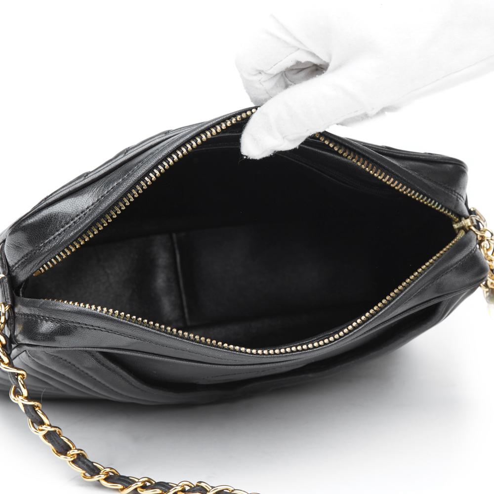 1987 Chanel Black Chevron Quilted Lambskin Vintage Timeless Fringe Camera Bag 6