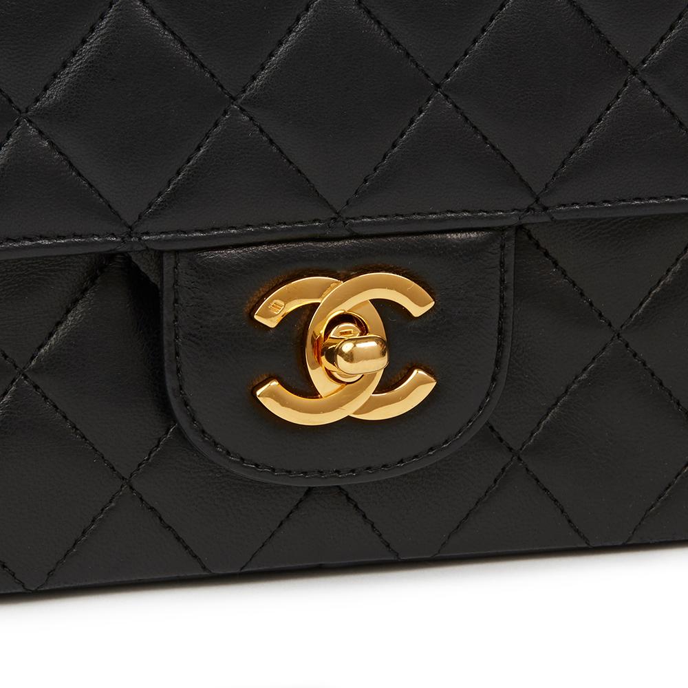 1992 Chanel Black Quilted Lambskin Vintage Medium Classic Double Flap Bag 2