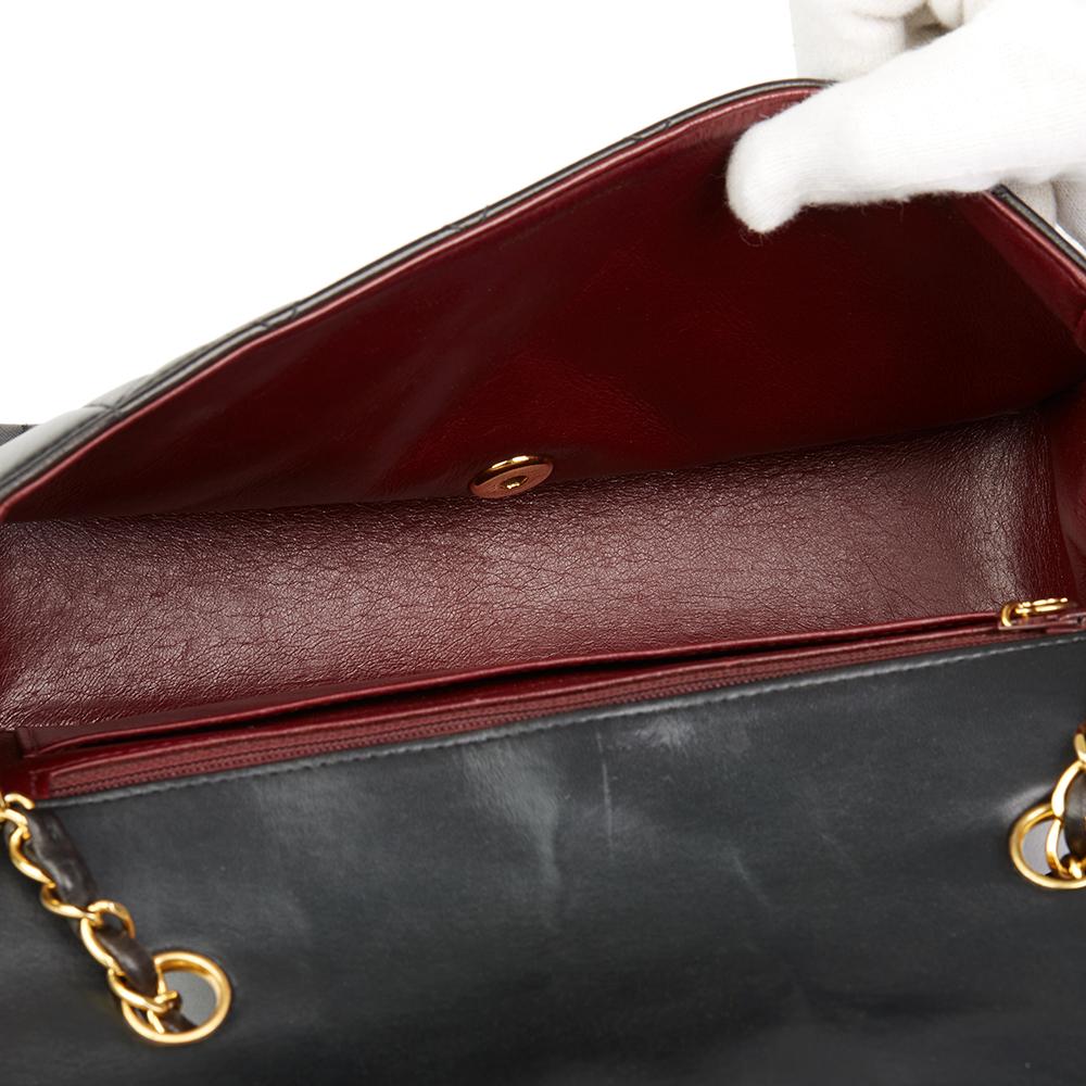 Chanel Black Quilted Lambskin Vintage Medium Diana Classic Single Flap Bag 6