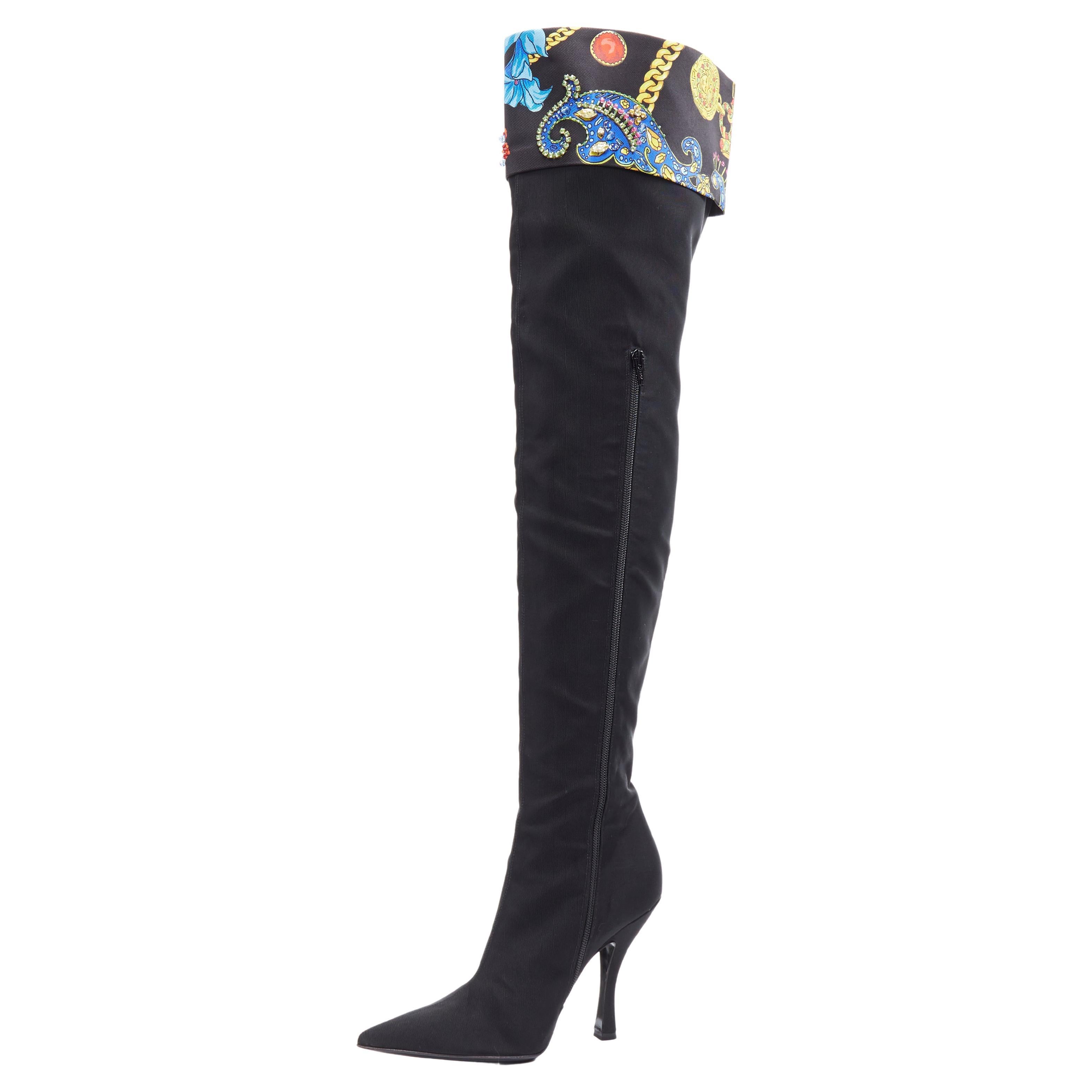 new VERSACE SS19 runway black chain crystal embellished fold over knee boot EU40 Reference: TGAS/A03505 
Brand: Versace 
Designer: Donatella Versace 
Collection: Spring Summer 2019 Runway 
Material: Fabric 
Color: Black 
Pattern: Solid 
Closure: Zip