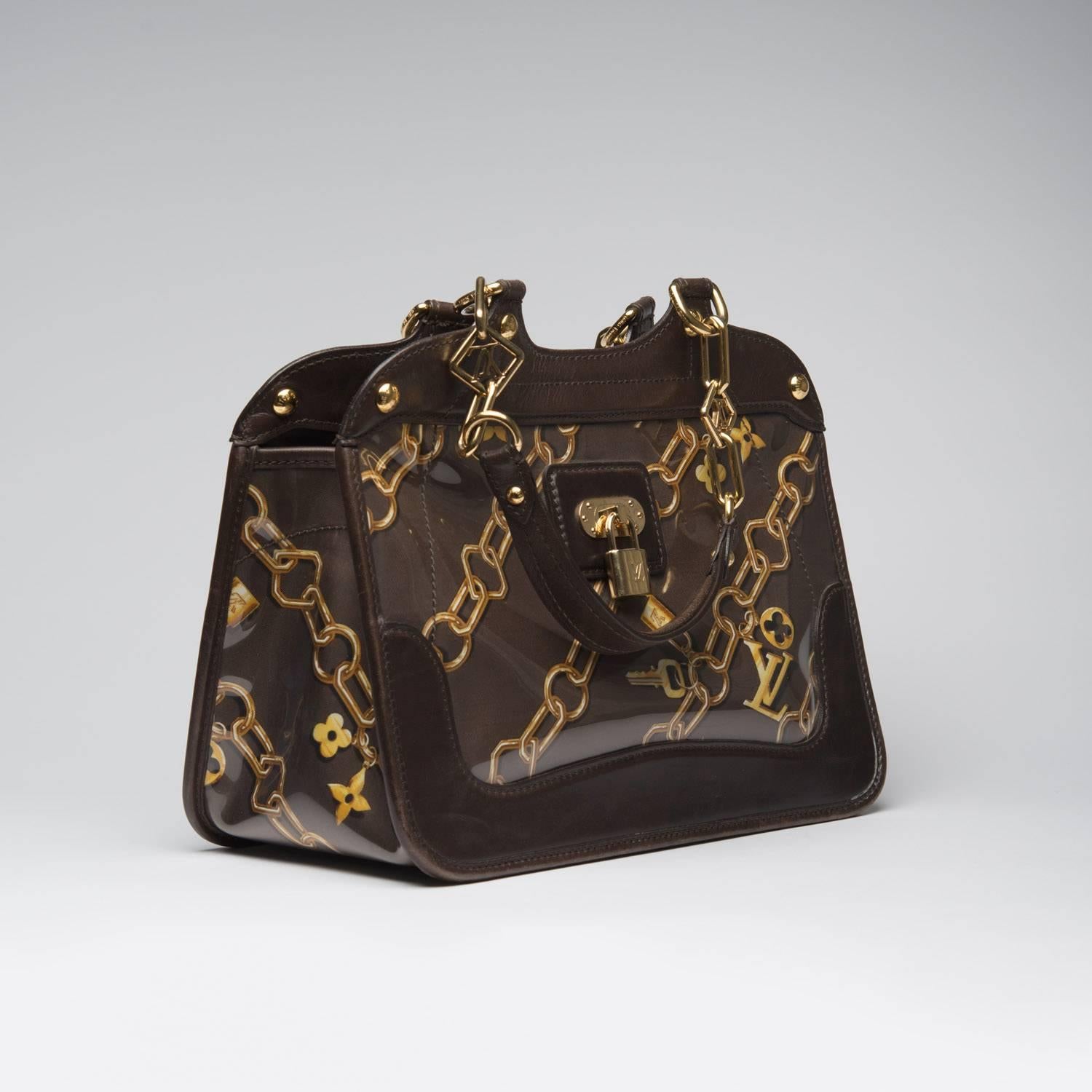2006 Limited Edition Louis Vuitton By Marc Jacobs Bag 
Shoulder bag leather silk and vinyl  more picture on request 