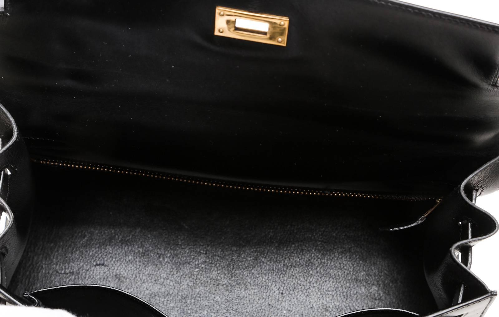 Hermes Black Leather 32cm Kelly Handbag GHW For Sale 2