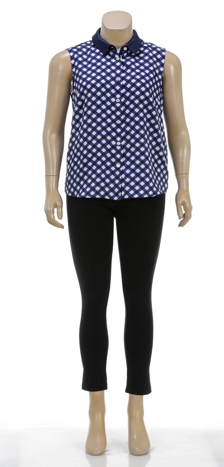 Kate Spade Blue and White Sleeveless Gingham Button Top (Size 8) In Good Condition For Sale In Corona Del Mar, CA