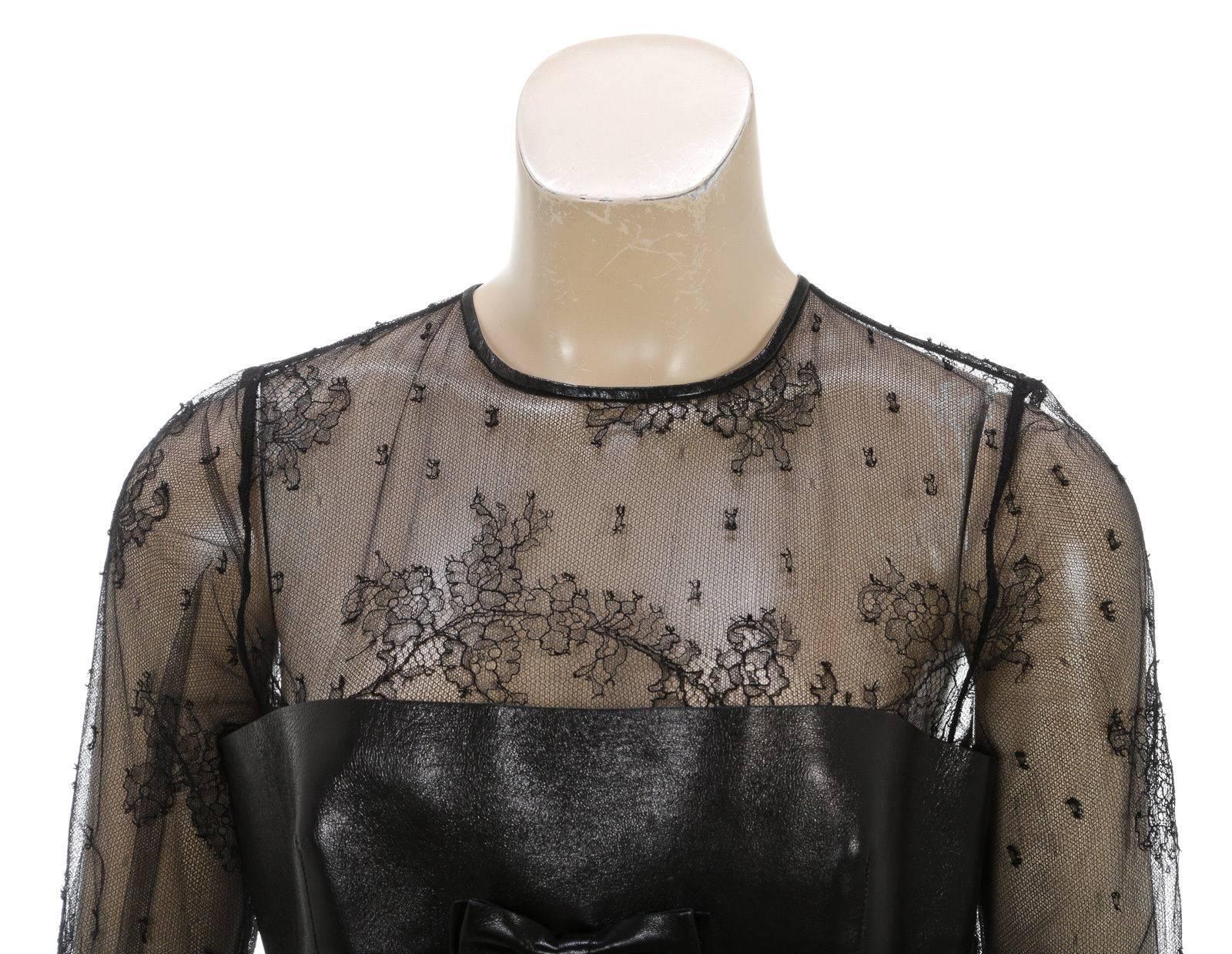 Valentino Black Long Sleeve Lace and Leather Drop Waist Dress (Size 44) For Sale 3