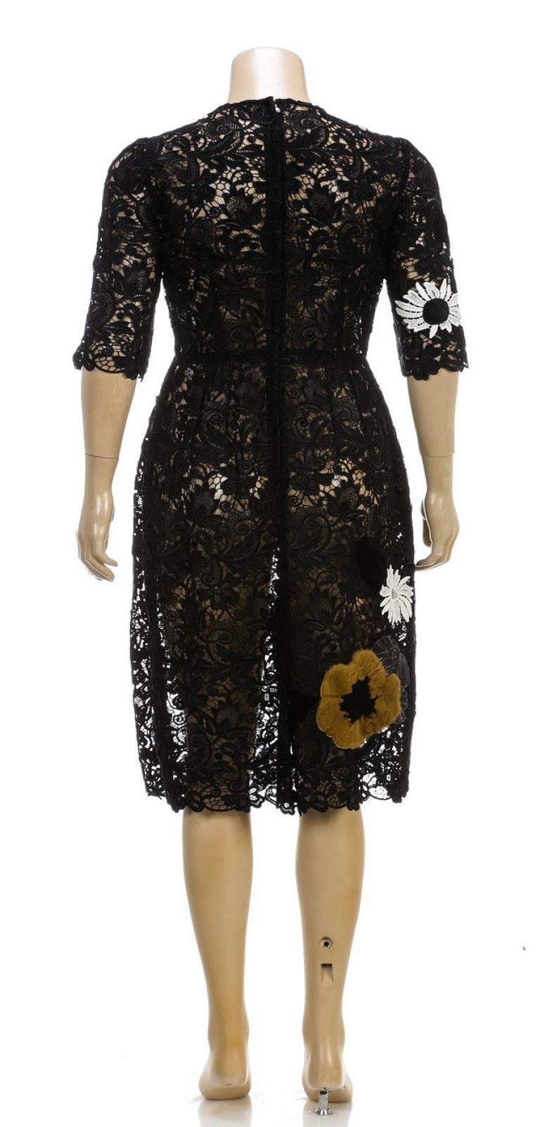 Dolce & Gabbana Black Half Sleeve Macrame Floral Applique Dress AW 14 (Size 40) For Sale 1