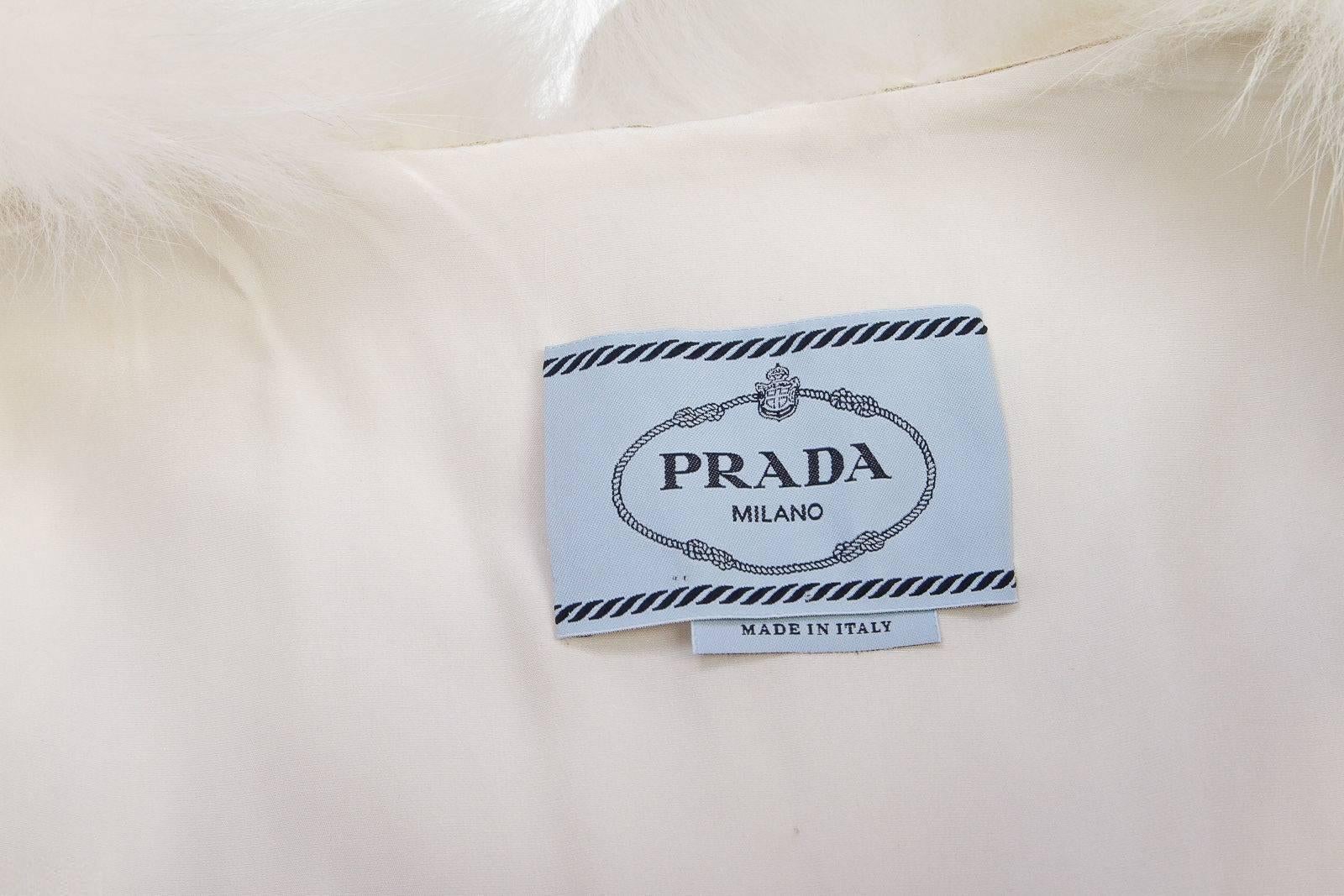 Prada Black and White Fox Fur Long Vest (Size 42) For Sale 3